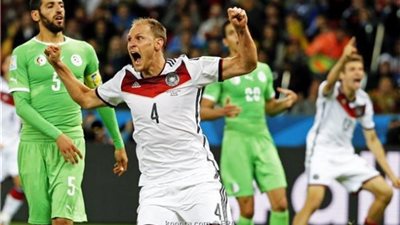 مواجهات نارية في دور الـ «8» بالمونديال.. طموح كولومبيا يصطدم بأحلام السامبا.. ديوك فرنسا في مهمة صعبة أمام الماكينات.. الطاحونة الهولندية تخشى مفاجآت «كوستاريكا».. والأرجنتين يتحد