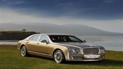 «بنتلي» تحول أفخم سياراتها للعمل بالكهرباء