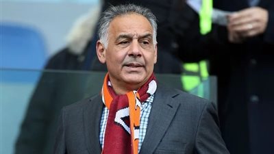 غرامة 500 يورو على رئيس روما بعد احتفاله الجنوني بالفوز على برشلونة