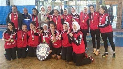 «يد الأهلي» للسيدات يبدأ الإعداد للموسم الجديد