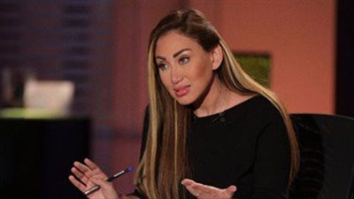 براءة مذيع بالفراعين من تهمة سب وقذف ريهام سعيد
