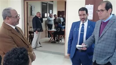 يوسف عامر يتفقد لجان امتحانات جامعة الأزهر بمدينة نصر