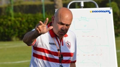 جروس يجتمع بلاعبي الزمالك.. وأمير مرتضى وتيجانا يطالبان بالفوز على إنبي