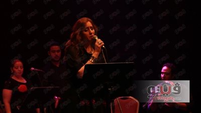 بالصور.. الفلسطينية عبير صنصور تقدم هدية غنائية لجمهور الأوبرا