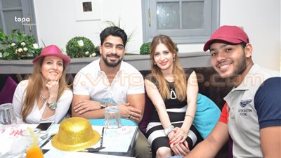 بالصور.. كنزة مرسلي تحتفل بعيد ميلادها بحضور نجوم «ستار أكاديمي»