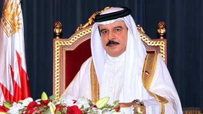 ملك البحرين يبعث ببرقية عزاء إلى شيخ الأزهر في وفاة شقيقته