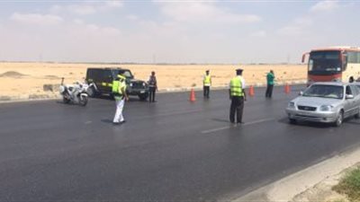 ضبط 4 آلاف مخالفة و5 سائقين تحت تأثير المخدرات في حملات على الطرق
