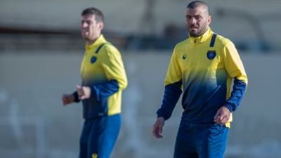 متعب يقود هجوم التعاون أمام «أحد» والحضري في حراسة المرمى