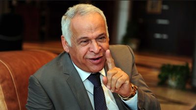 عامر: المشاركة الأفريقية تجبرنا على عدم التفريط في نجوم سموحة