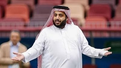 رئيس الهلال يستجيب لمالك بيراميدز بتأجيل لقاء الفريقين