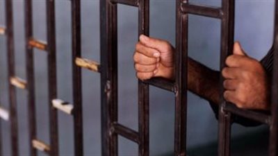 حبس عامل متهم بهتك عرض طفل في دمياط