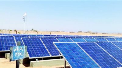 القوى العاملة بأسوان تنفي حريق محطة الطاقة الشمسية