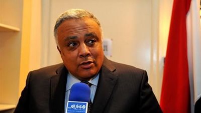 سفير مصر بالمغرب يدعم بعثة يد الأهلي