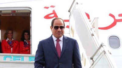 السيسي يصل نيويورك للمشاركة في الجمعية العامة للأمم المتحدة للمرة الثالثة.. الرئيس يستعرض مجمل تطورات الأوضاع بمصر.. يبحث أزمات المنطقة وقضايا المناخ واللاجئين.. ويلتقي مرشحي الرئاسة الأمريكية