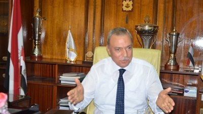 محافظ قنا يناقش خطة تنفيذ مبادرة أسبوع النظافة