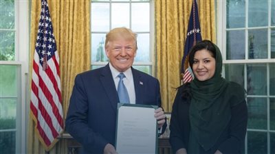 ريما بنت بندر تسلم أوراق اعتمادها سفيرة للسعودية للرئيس ترامب (صورة)‎