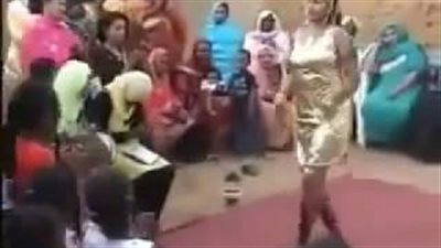 بالفيديو.. عروس سودانية ترقص في الحنة بعد تدريب شهرين
