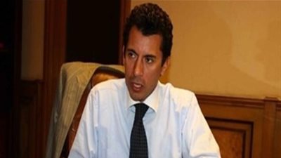 وزير الرياضة يلتقي رئيس الزمالك وأعضاء البرلمان لحل أزمة فتنة القطبين