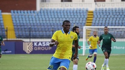 كالديرون مهاجم الإسماعيلي «إبراهيم الأبيض» الدوري المصري