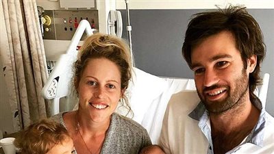 امرأة تكشف سر عدم غسيلها شعرها بالشامبو 8 أشهر (صور)