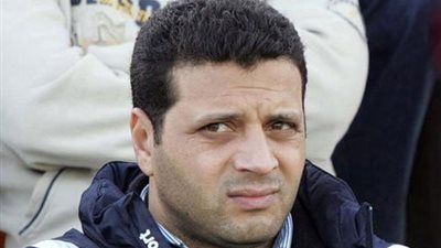 عظيمة يكشف تحذيرات الجهاز الفنى للأهلي للاعبيه قبل موقعة الوداد