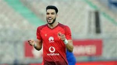 الأهلي يعرض أزارو وأجايي للبيع.. و3 لاعبين أفارقة تحت مجهر النادي الأحمر