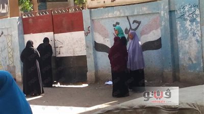 بالصور.. قلق بين أولياء الأمور بعد إصابة طالبة بالتهاب في المعدة بالعياط