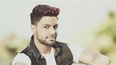 أحمد جمال يحيي حفل «فوتو داي» الدفعة ٢٤ بحقوق حلوان ١٨ أبريل