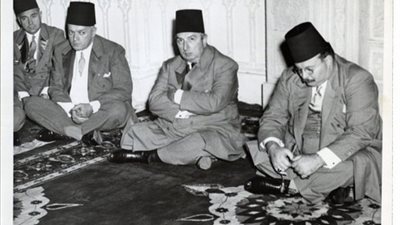 مأدبة ملكية على شراب الورد بقصر رأس التين