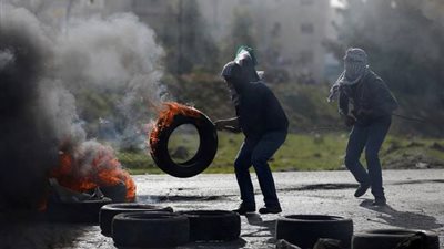 265 مصابا في الضفة الغربية بجمعة الغضب العاشرة