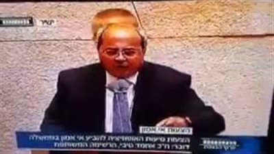 بالفيديو.. أذان بلال لن يسكته الاحتلال.. كنائس فلسطين تصدح بـ«الشهادتين» ردا على قانون الحظر الإسرائيلي.. النواب العرب يؤذنون داخل الكنيست.. ومنازل القدس تنتفض