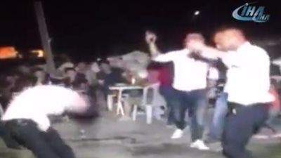 شاب يقتل شقيقه في حفل زفاف شقيقتهما (فيديو)