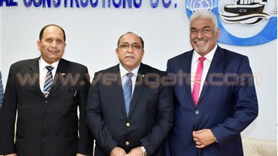 بالصور.. تدشين لانشين إرشاد لصالح موانئ البحر الأحمر