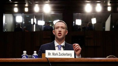 تفاصيل جلسة التحقيق الثانية مع مؤسس فيس بوك أمام الكونجرس.. «مارك» يكشف حقيقة مراقبة المستخدمين من خلال كاميرات الهواتف.. ويدرس مقاضاة باحث كامبريدج المتهم بتسريب البيانات
