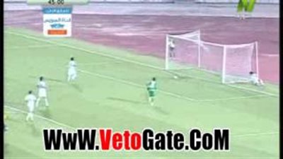 بالفيديو.. شاهد مهاجم بتروجت يهدر هدفًا محققًا أمام الشرطة