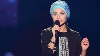 حفيد البنا وهجوم «نيس» وراء انسحاب السورية منال ابتسام من «ذا فويس فرنسا»