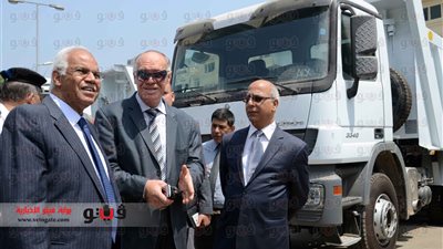 بالفيديو والصور.. القاهرة تتسلم معدات نظافة جديدة بـ 25 مليون جنيه