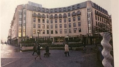 وزير التعليم العالي يبحث التعاون مع رئيس وكالة الفضاء الفرنسية بباريس