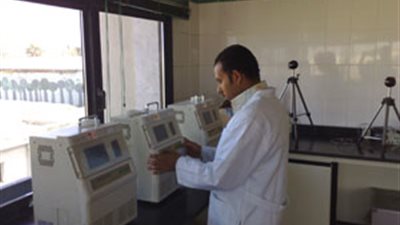 مجازاة 11 صيدليا وفنيا وإداريا بمعمل الرصد البيئي بالعصلوجي