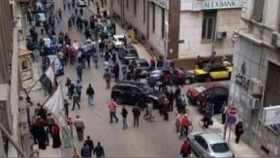 مظاهرات أمام الكنيسة المرقسية ومشادات مع الأمن في الإسكندرية