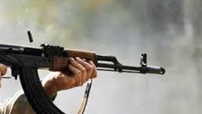 النيابة: مجهولون يمطرون شابًا بـ7 طلقات نارية بعد صلاة الفجر بالبدرشين