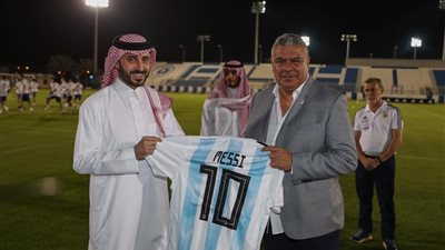 قميص ميسي يظهر في السعودية قبل مواجهة الأرجنتين الودية
