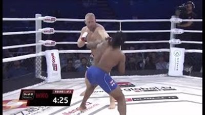 بالفيديو.. لاعب روسي يقضي على منافسه الأمريكي في 35 ثانية