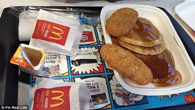 شاب تناول وجبات ماكدونالدز فقط طوال سبعة أيام شاهد ماذا حدث له (فيديو)