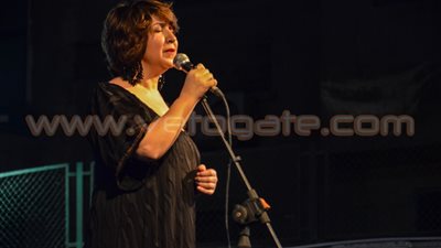 بالصور والفيديو.. أميمة خليل للجمهور: «رايحين ع فلسطين»