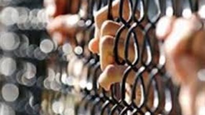 حبس عاطلين بتهمة السرقة بالإكراه في الشرقية