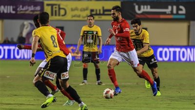 شوط أول سلبي بين الأهلي والإنتاج الحربي