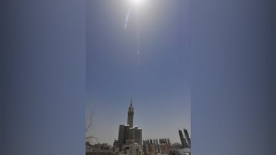 بالصور.. تعامد الشمس على الكعبة المشرفة ظهر اليوم