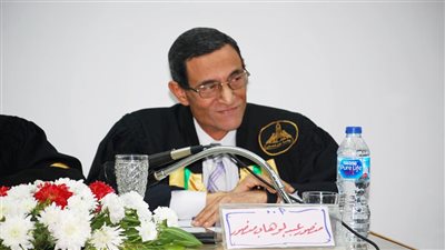 وفاة منصور عبد الوهاب 