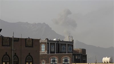غارات جديدة على مواقع الحوثيين رغم الهدنة الإنسانية